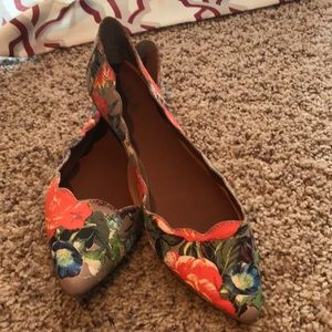 Floral flats